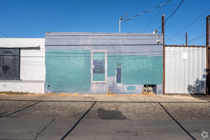 More Photos Of 3311 W Beverly Blvd, Montebello Storefront Retail Office For Sale