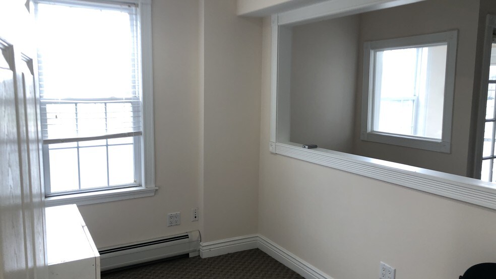 More Photos Of 80 Broad St, Phillipsburg Office Residential For Sale