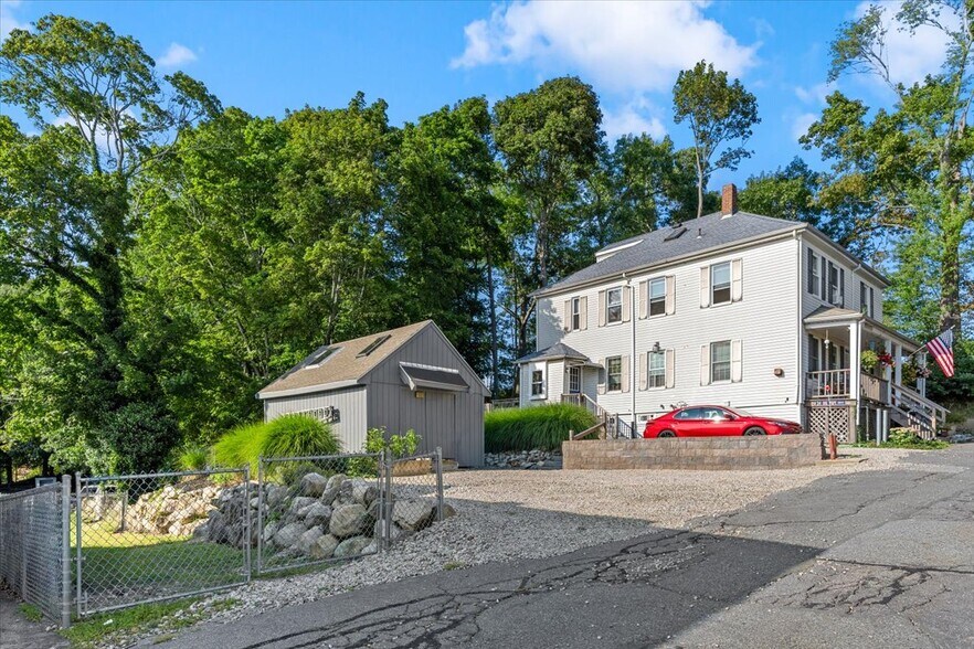 More Photos Of 12 Magoni Ter, Plymouth Apartments For Sale