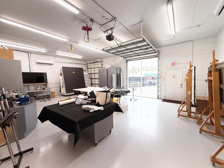 More Photos Of 1214 Roebuck Ct, West Palm Beach Warehouse For Sale