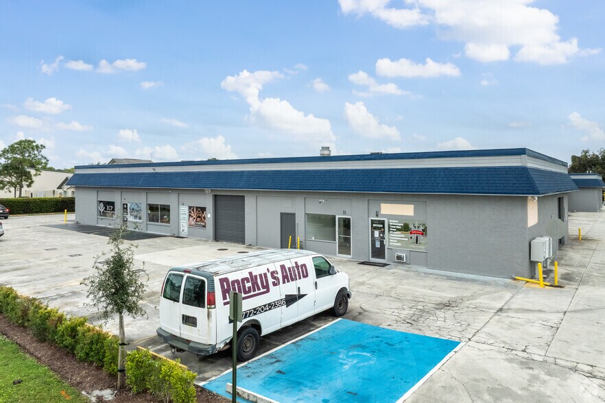 More Photos Of 1620-1646 SE Village Green Dr, Port, Port Saint Lucie Warehouse For Lease