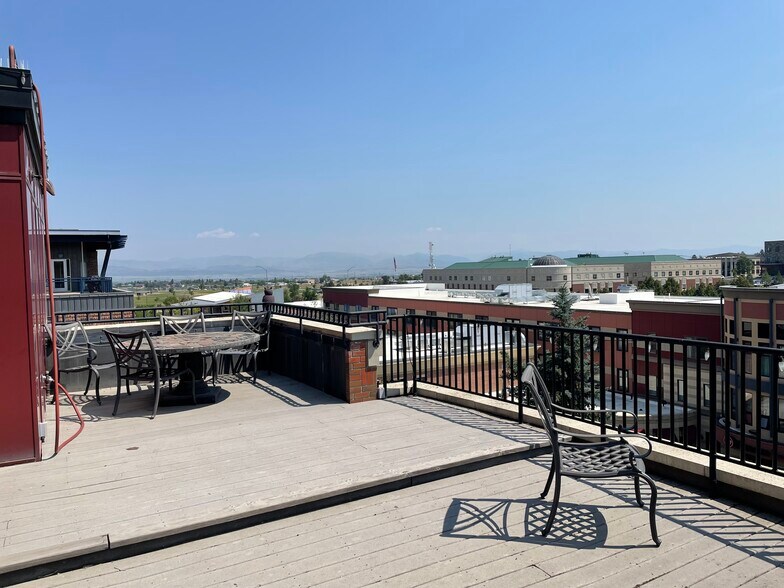 More Photos Of 40 W 14th St, Helena Office For Lease