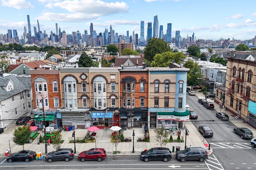 More Photos Of 2502 Palisade Ave, Weehawken Storefront Retail Residential For Sale