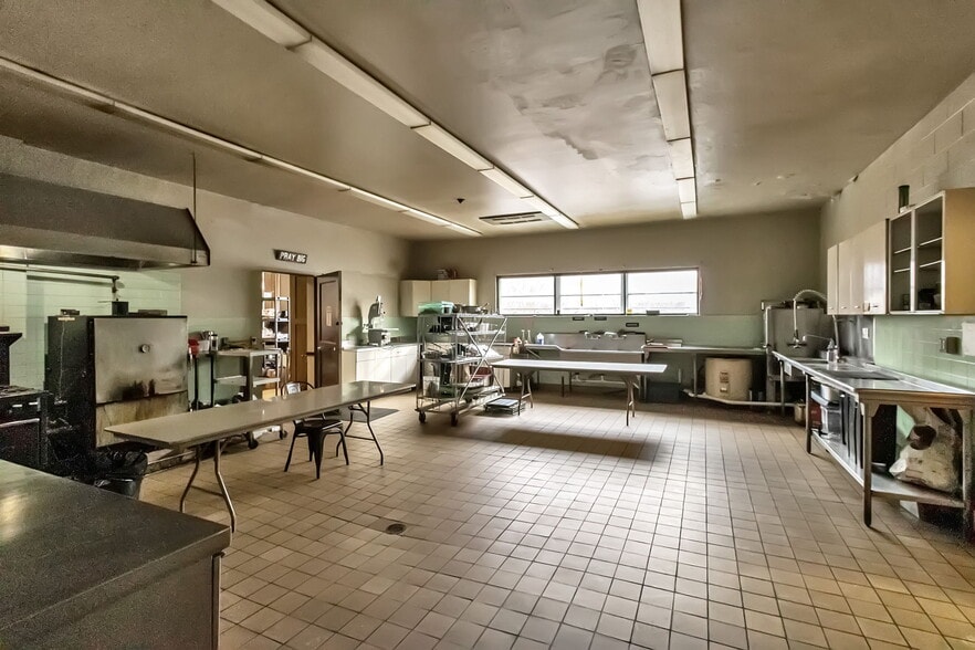 More Photos Of 115 Gold St, Buffalo Religious Facility For Sale