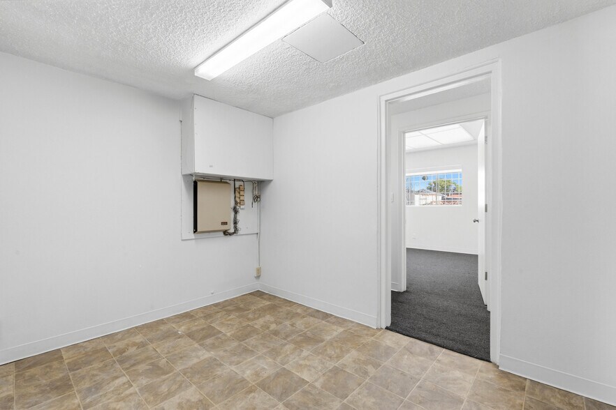 More Photos Of 1192 N White Ave, Pomona Office For Lease