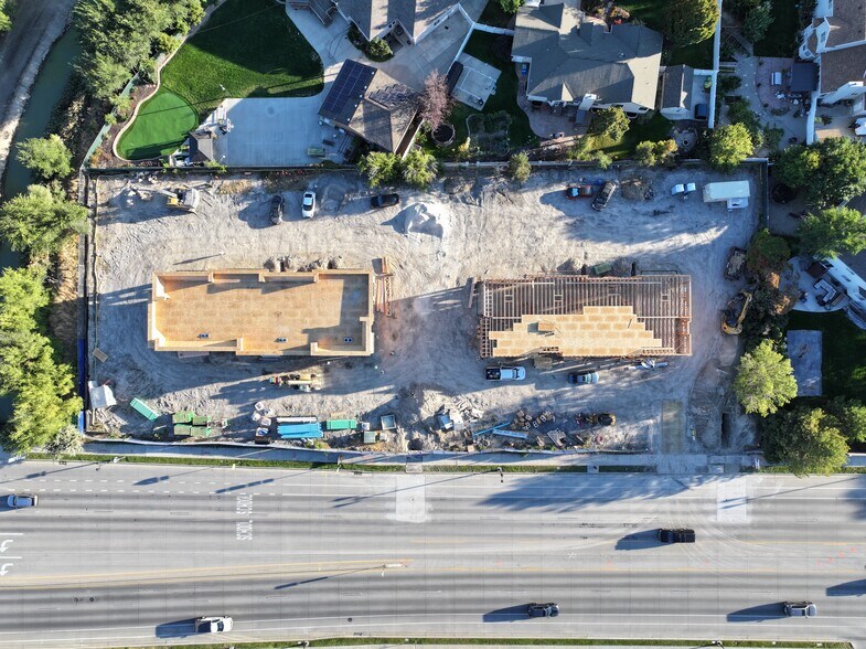 More Photos Of 1801 Jordan Pkwy w, South Jordan General Retail For Lease