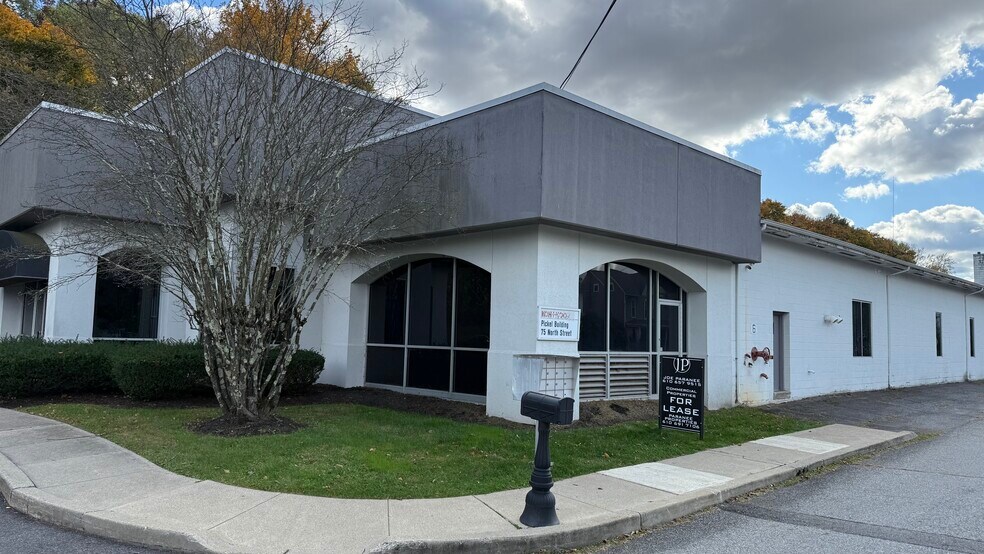 More Photos Of 75 North St, Bloomsbury Office For Lease