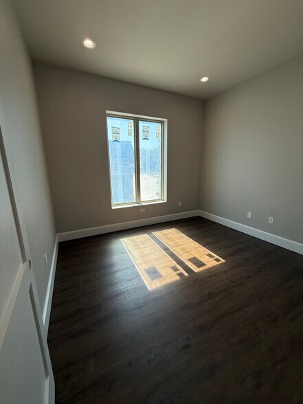 More Photos Of 7196 Crosswater Ave, Tyler Medical For Lease