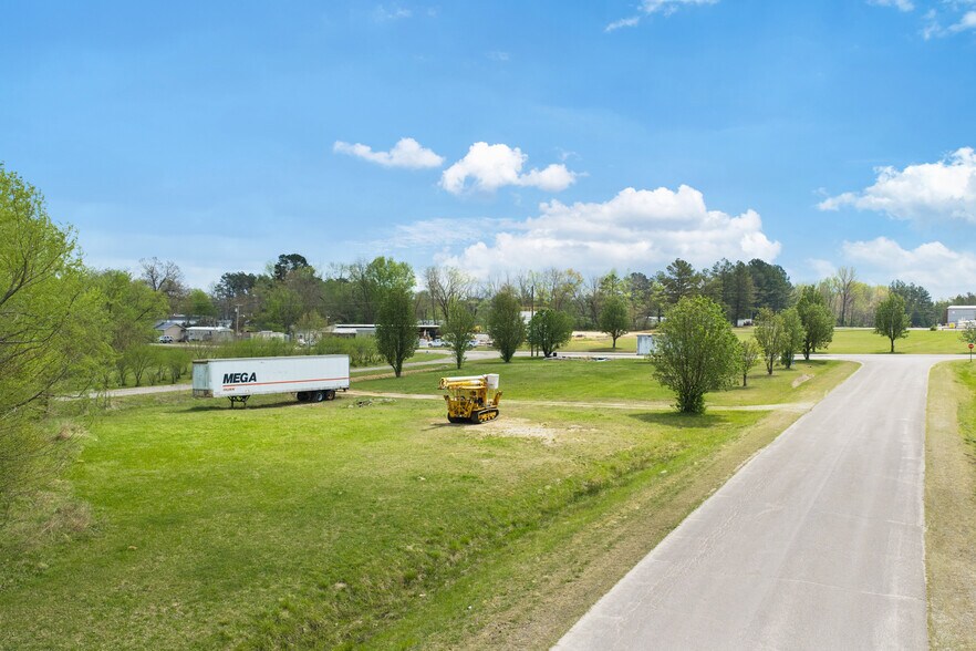 More Photos Of 0 9th Street, Parsons Land For Sale