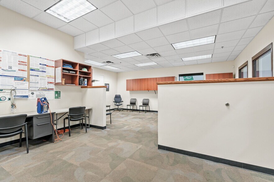 More Photos Of 2905 Lexington Ave S, Eagan Flex For Sale