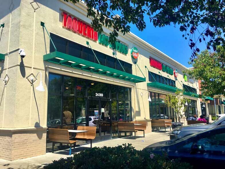 More Photos Of 24363 Southland Dr, Hayward Restaurant For Lease