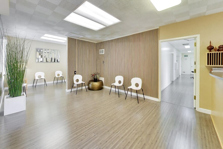 More Photos Of 345 W Portal Ave, San Francisco Medical For Lease