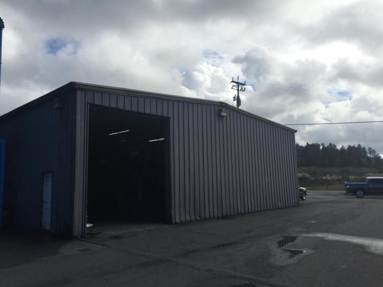 More Photos Of 555 S Depot Rd, Fields Landing Warehouse For Sale