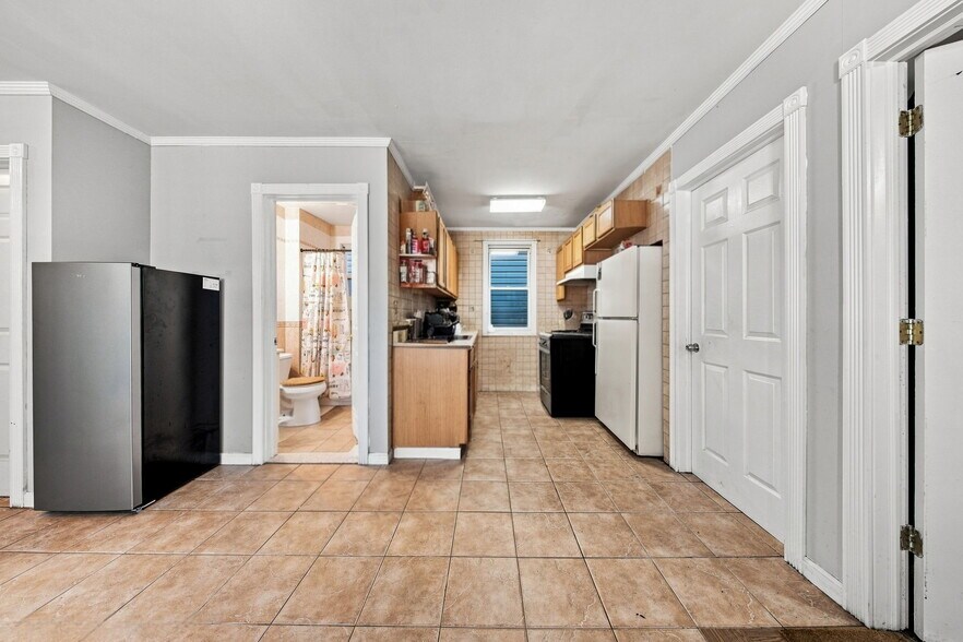More Photos Of 152 Kearny Ave, Kearny Restaurant For Sale