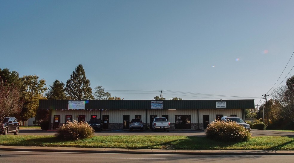 More Photos Of 109 Highway 52 E, Portland Convenience Store For Lease