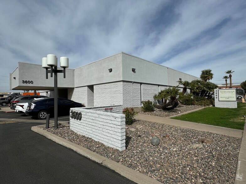 Primary Photo Of 3600 N 3rd Ave, Phoenix Medical For Lease
