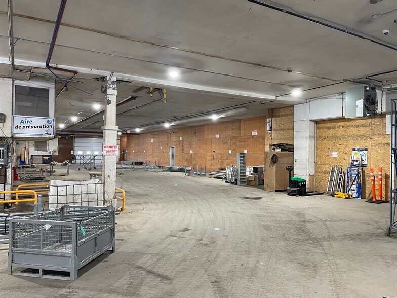 More Photos Of 3035 Rue Des Prairies, Trois-Rivières Warehouse For Lease