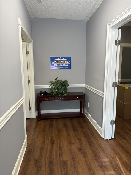 More Photos Of 400 Highway 81 E, Mcdonough Office For Lease