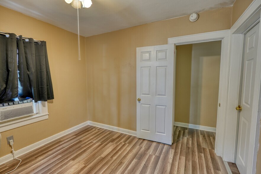 More Photos Of 521 SE 5th Ave, Moultrie Apartments For Sale