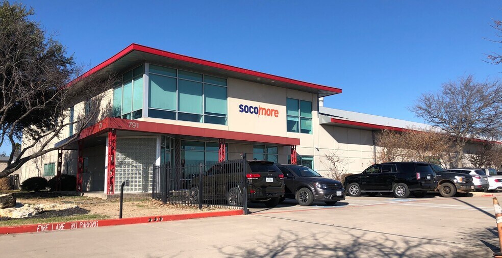 Primary Photo Of 791 Westport Pky, Fort Worth Warehouse For Lease