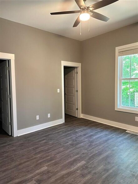 More Photos Of 1327 Park St, Bowling Green Apartments For Sale