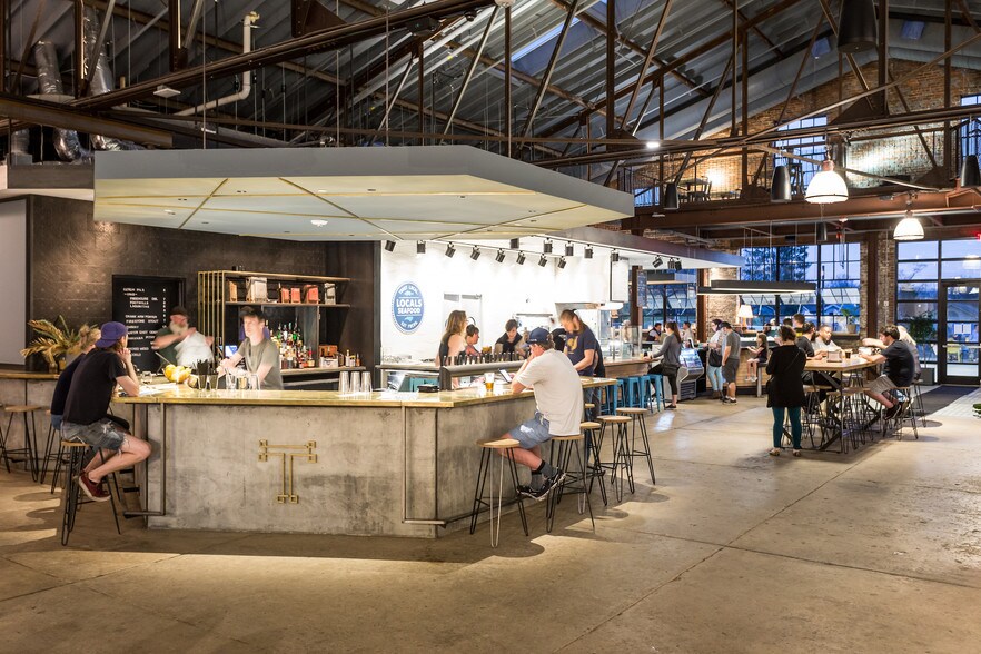 More Photos Of 500 E Davie St, Raleigh Restaurant For Lease