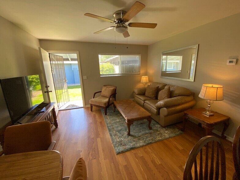 More Photos Of 2214 S Granada Dr, Tempe Apartments For Sale