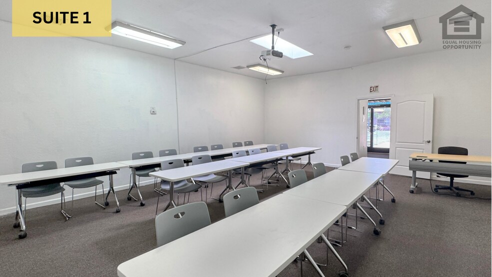 More Photos Of 201 E Cottonwood Ln, Casa Grande Office For Lease