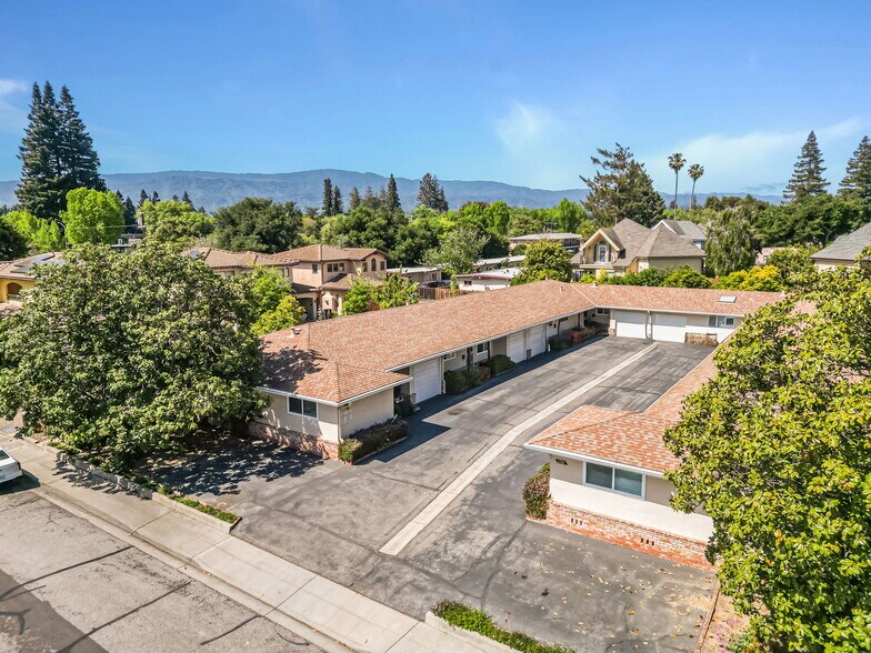Primary Photo Of 1120 Bonita Ave, Mountain View Apartments For Sale