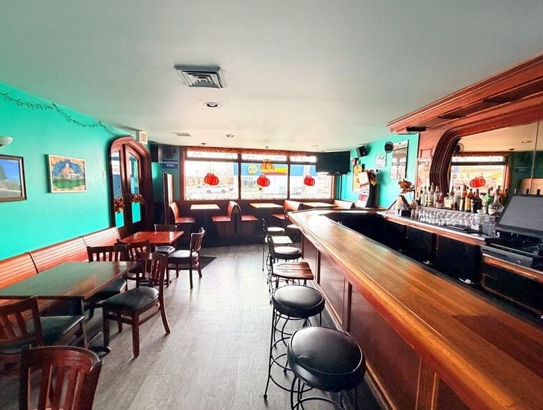 More Photos Of 1305 Abbott Rd, Buffalo Restaurant For Sale