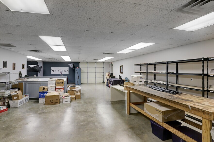 More Photos Of 193 Schmidt Rd, Sealy Freestanding For Sale