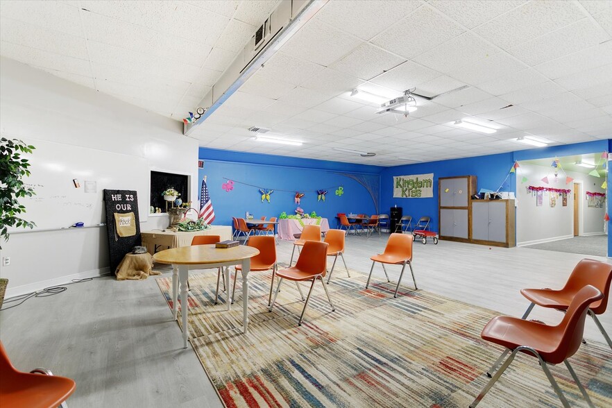 More Photos Of 1228 Todds Ln, Hampton Religious Facility For Sale