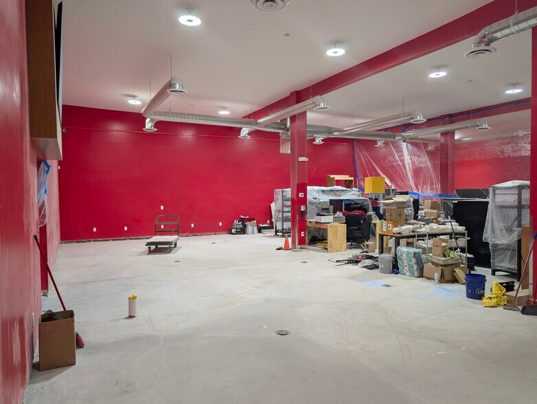 More Photos Of 1703 E Charleston Blvd, Las Vegas Freestanding For Sale