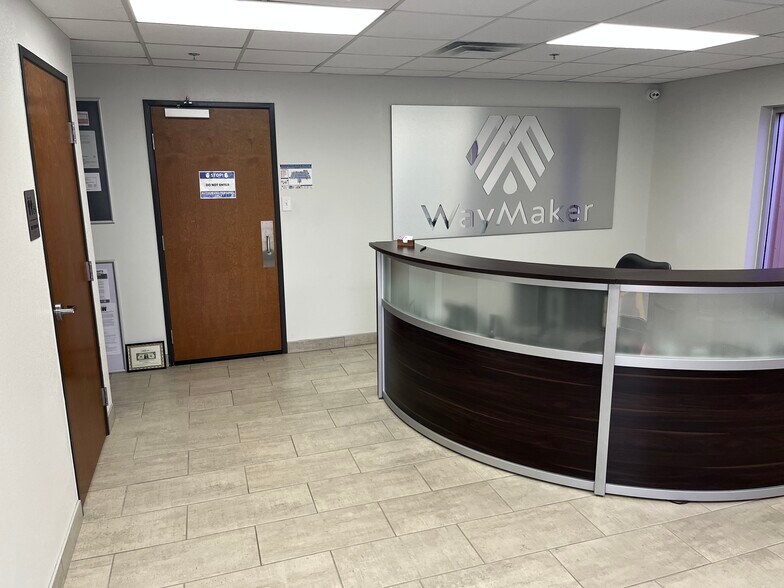 More Photos Of 112 E Industrial Blvd, Cleburne Warehouse For Sale