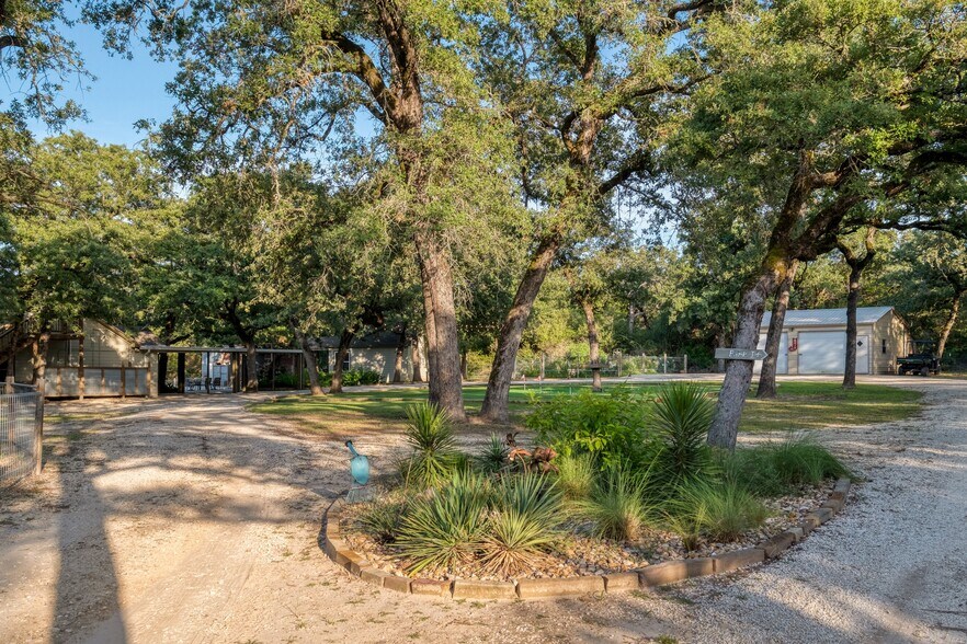 More Photos Of 1474 County Road B, Lexington Specialty For Sale