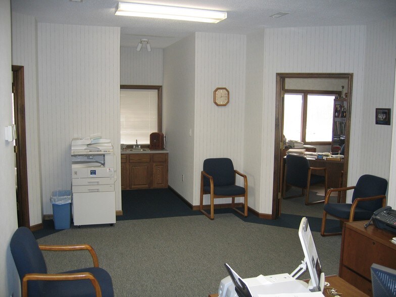 More Photos Of 1 Sunset Hills Executive Pky, Glen Carbon Unknown For Lease