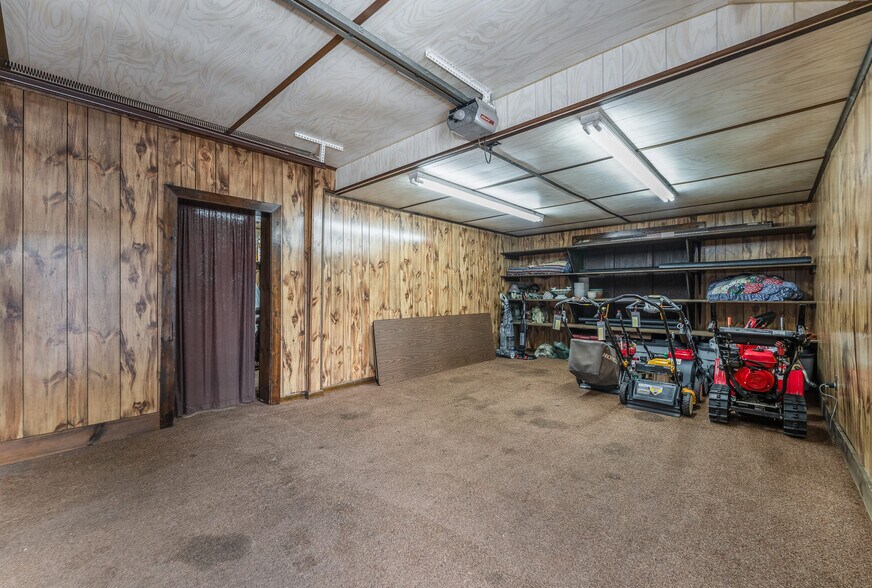 More Photos Of 5 Larison Ln, Ringoes Storefront Retail Office For Sale