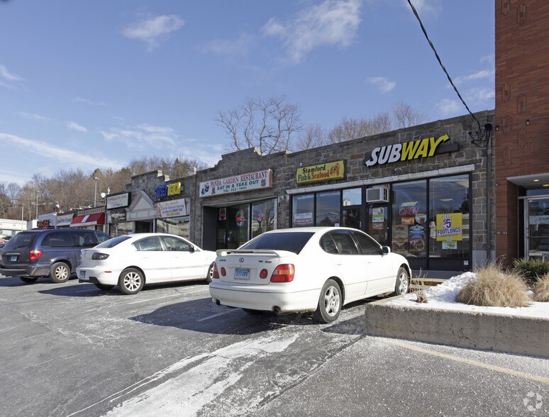 More Photos Of 11-21 High Ridge Rd, Stamford Storefront For Lease