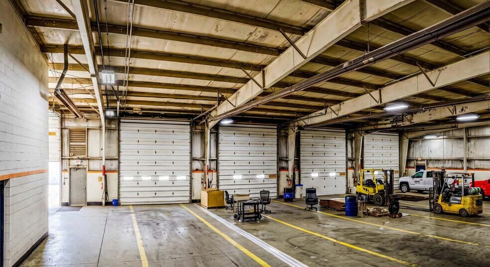 More Photos Of 3235 Moline Martin Rd, Millbury Warehouse For Sale