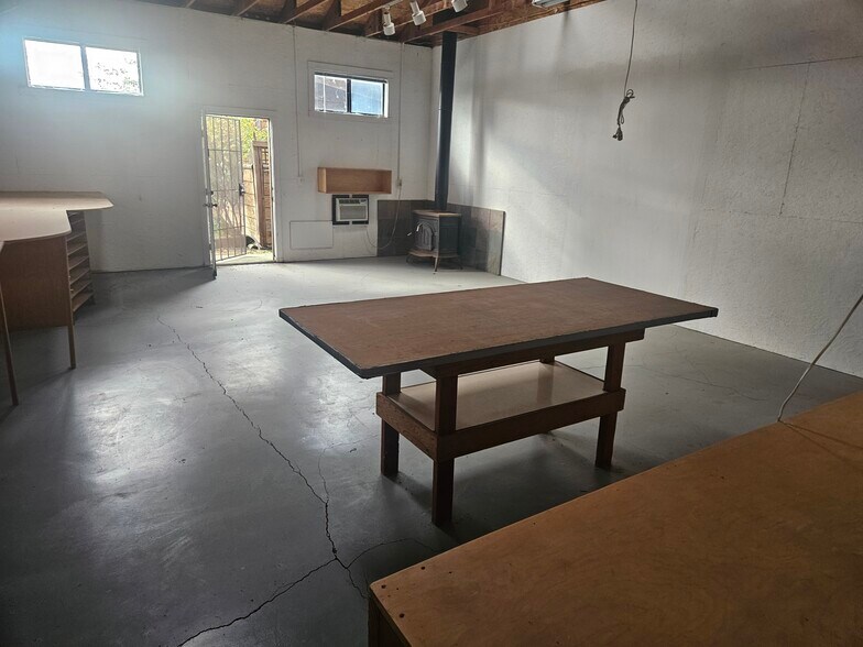 More Photos Of 201 Meadowlark Ln, Sonoma Industrial For Lease