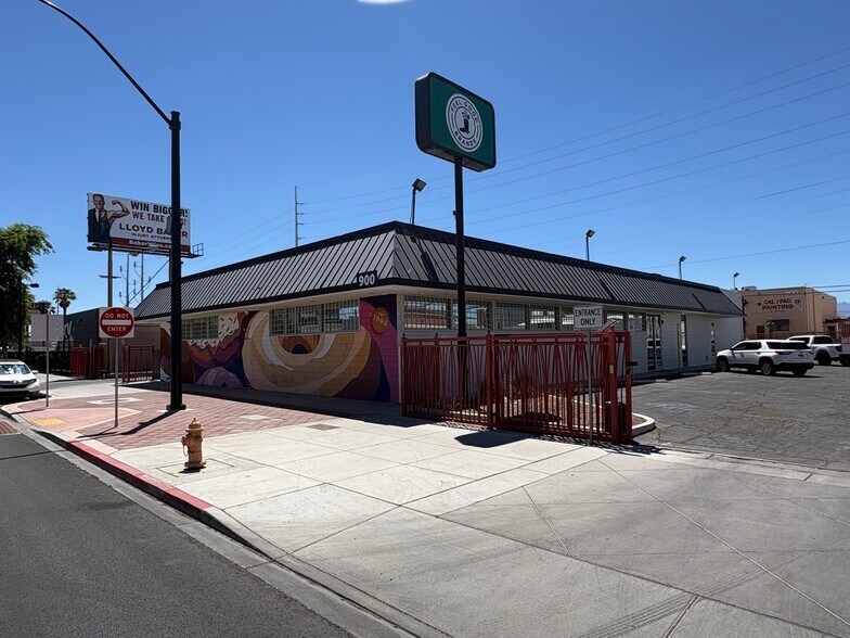 Primary Photo Of 900 S Main St, Las Vegas Office For Lease