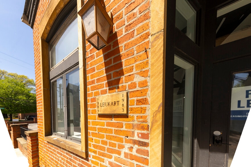 More Photos Of 30-40 E Columbus St, Columbus Unknown For Lease