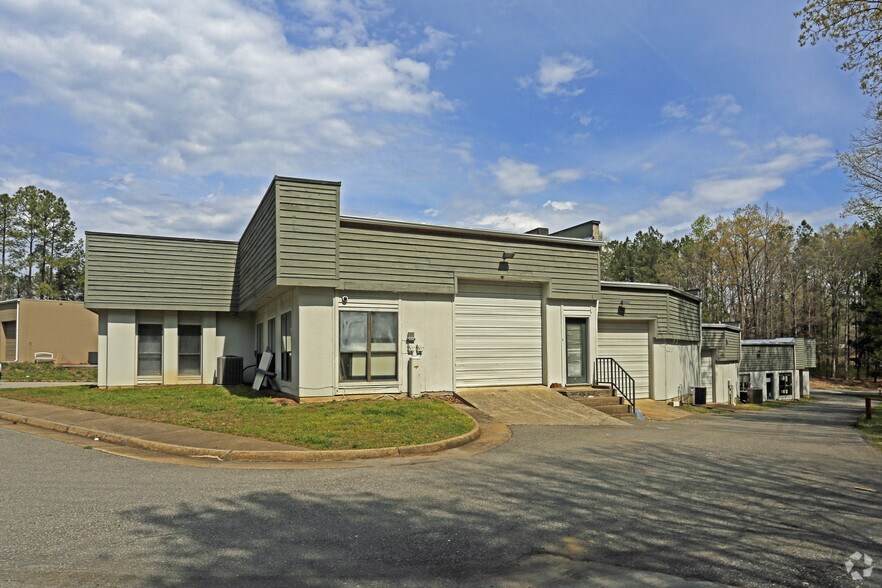 More Photos Of 13531 E Boundary Rd, Midlothian Flex For Lease