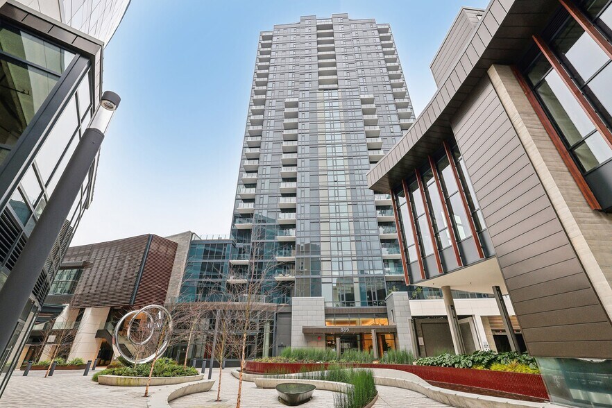 More Photos Of 10300-10330 NE 8th St, Bellevue Apartments For Lease