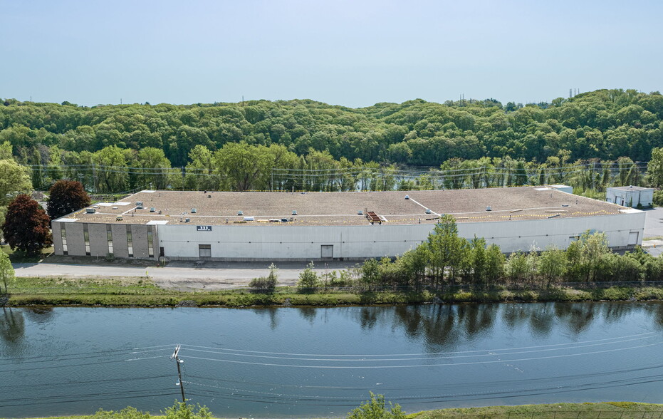 Primary Photo Of 111 Mosher St, Holyoke Warehouse For Lease