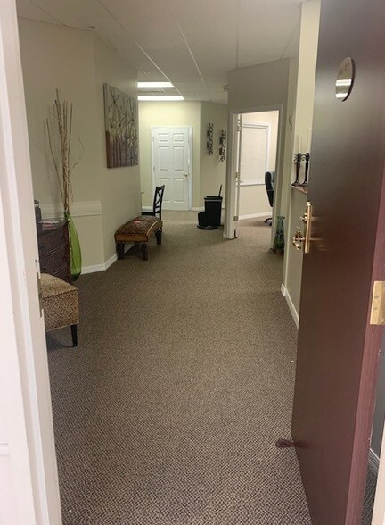 More Photos Of 9220 Bonita Beach Rd, Bonita Springs Medical For Lease