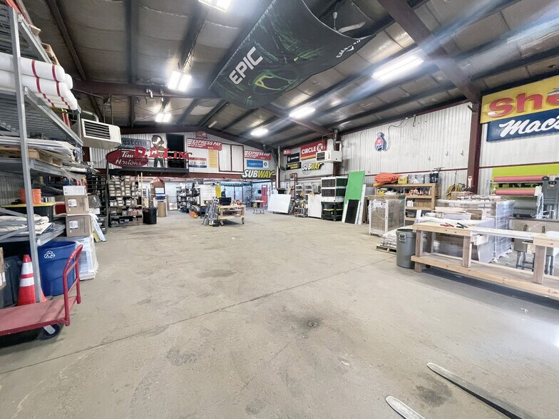 More Photos Of 10720 209th St, Edmonton Service For Sale