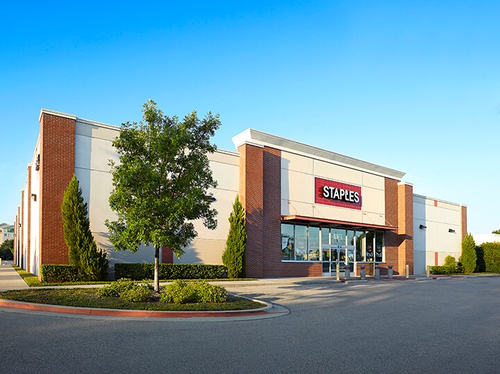 Primary Photo Of 4400 Belt Line Rd, Addison Freestanding For Lease