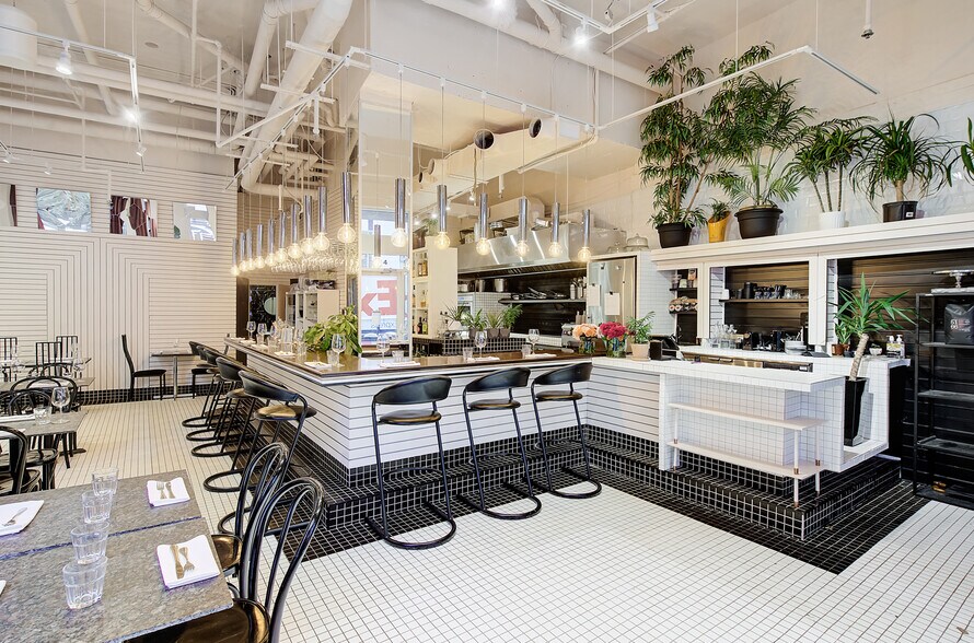 More Photos Of 640-644 St Notre-Dame O, Montréal Apartments For Sale