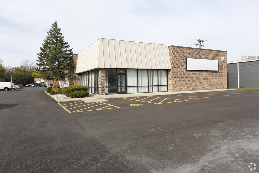 More Photos Of 4800-4824 W 129th St, Alsip Warehouse For Lease